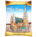 QIM0002 Stephansdom Resin Magnet 1 Magnet