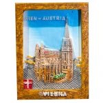 QIM150020 Stefanskirche mit Holz Rahmen 1,25 Magnet